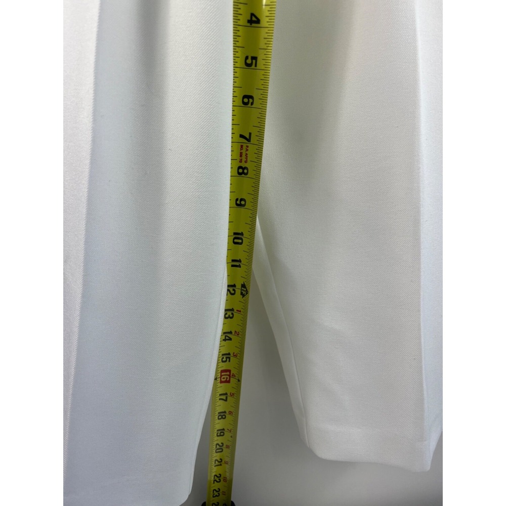 Alfred Dunner Cropped Pants Women's Sz 12 White 3 Button Leg Accents Stretch - Picture 8 of 12